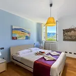 La Piazza *