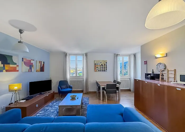Apartment La Piazza