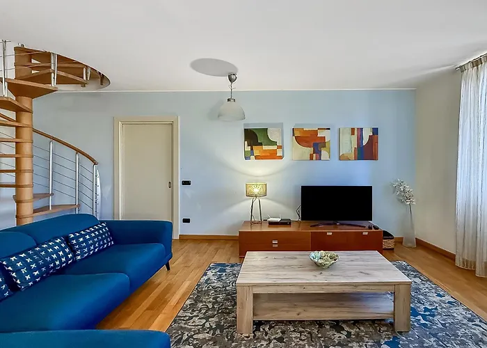 Apartment La Piazza