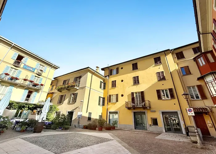 La Piazza Apartment Menaggio